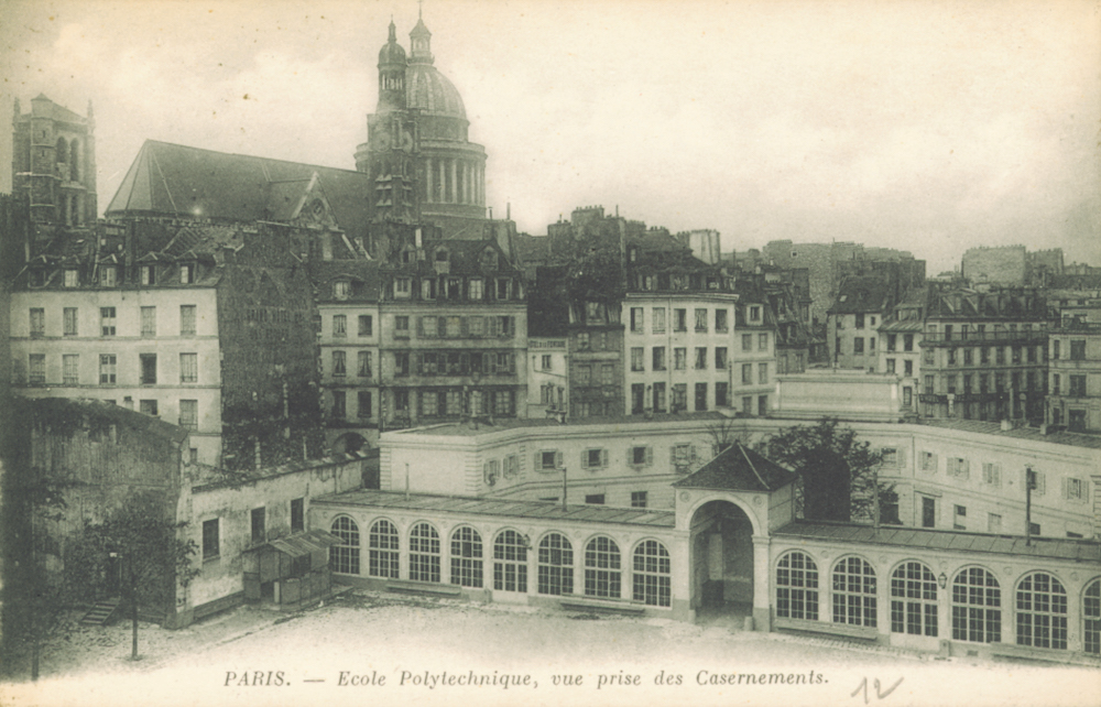 Anciens locaux de l'École polytechnique, vue prise des casernements