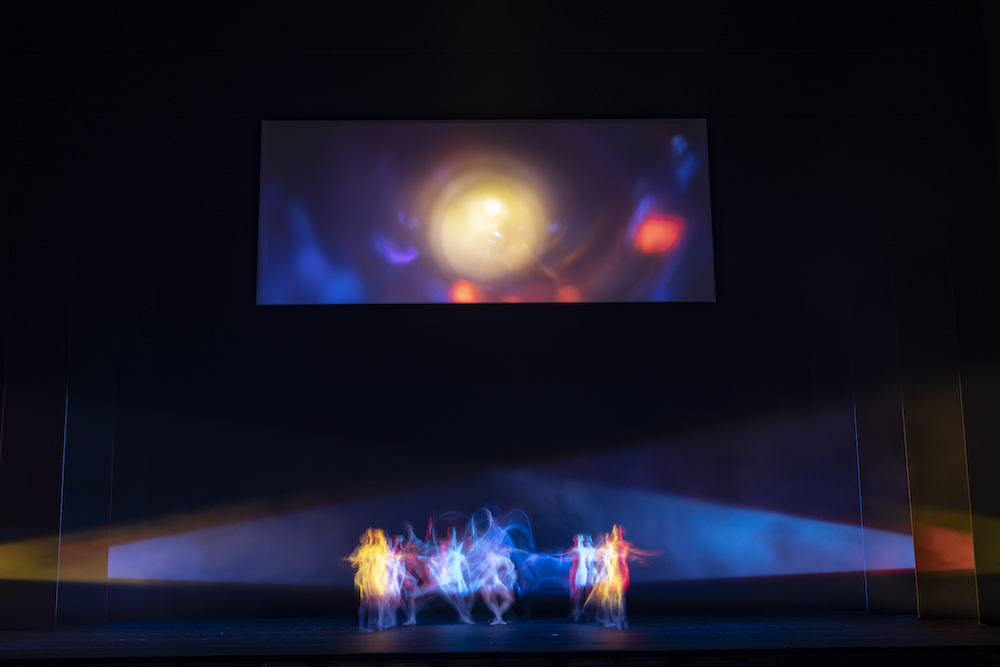 Production photo of The Dante Project ©2021 ROH. Photograph by Andrej Uspenski Spectacle Mats Ek (c) Ann Ray